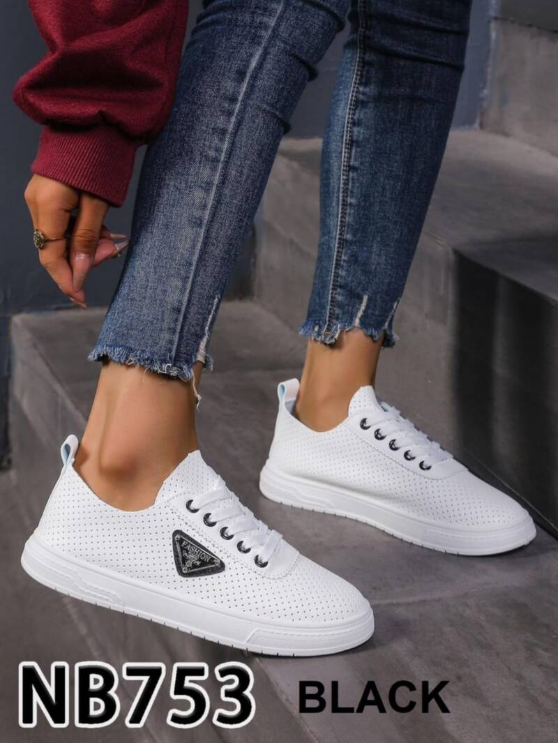 Trampki/Tenisówki Roz 36-41 / 12 par 1